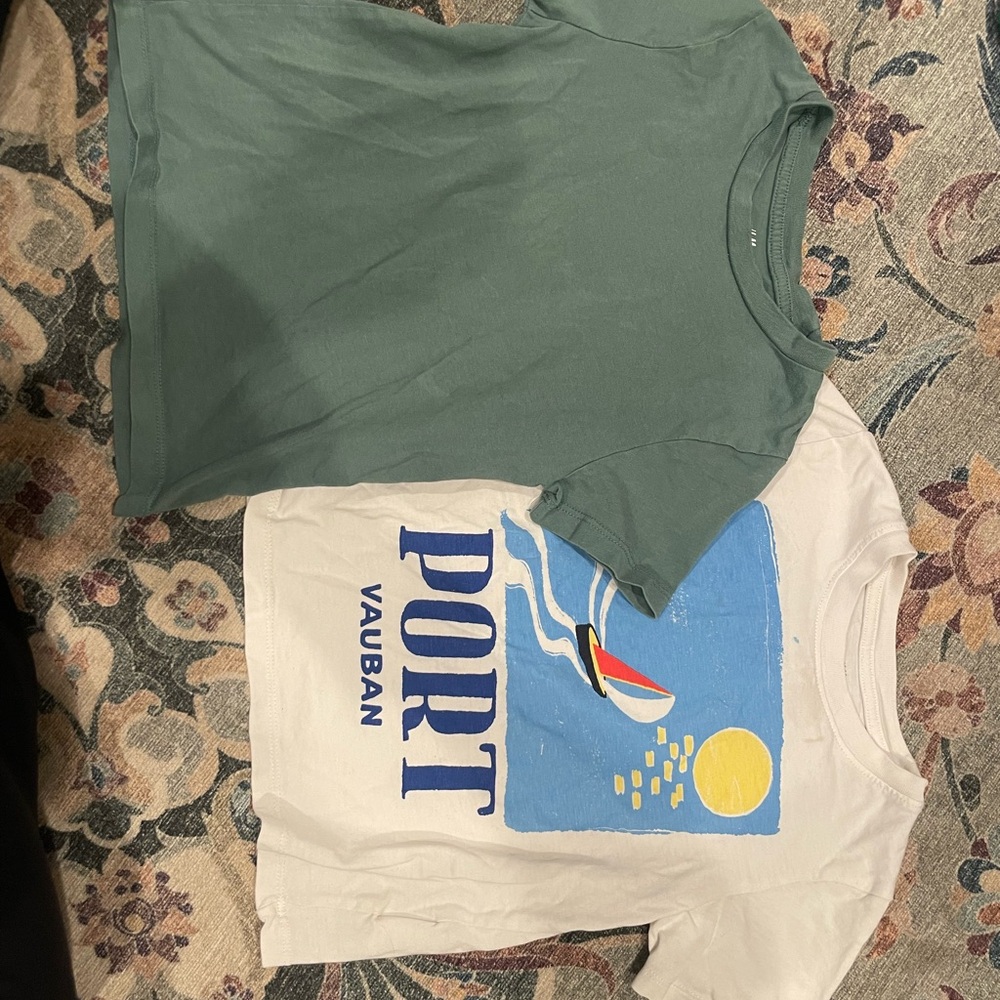 Kids H&M T-Shirts- White Graphic and Green